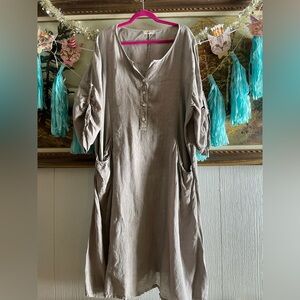 Terzo Millennio Linen Dress with Pockets. Size 2X.
